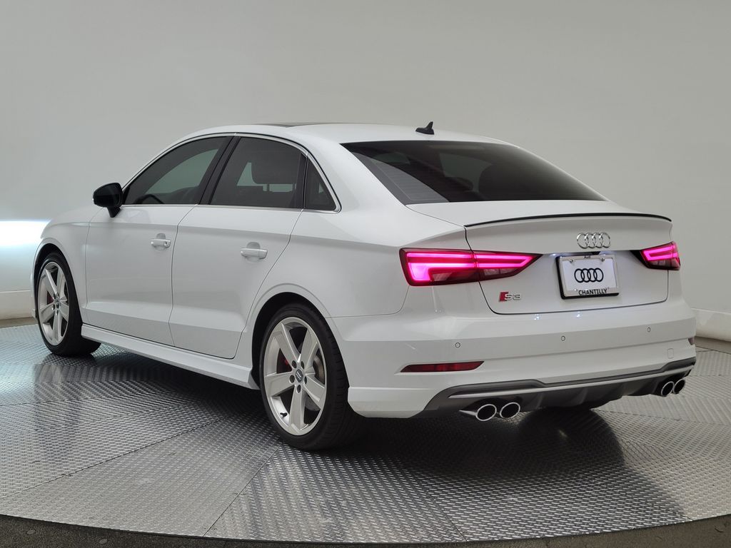 Thumbnail: 2020 Audi S3 - 4