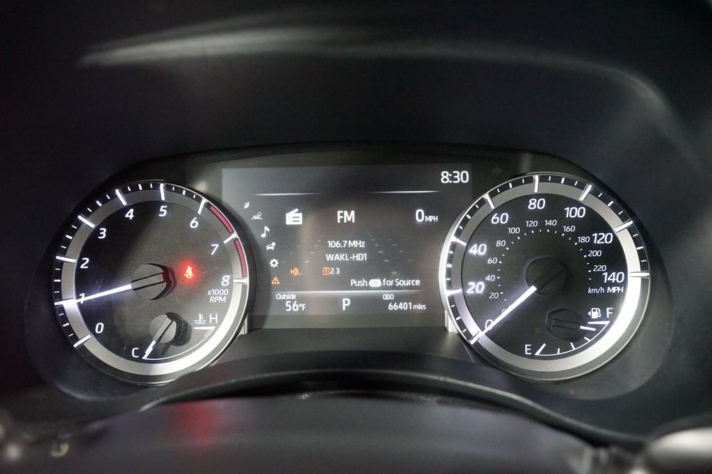 Thumbnail: 2023 Toyota Highlander - 15