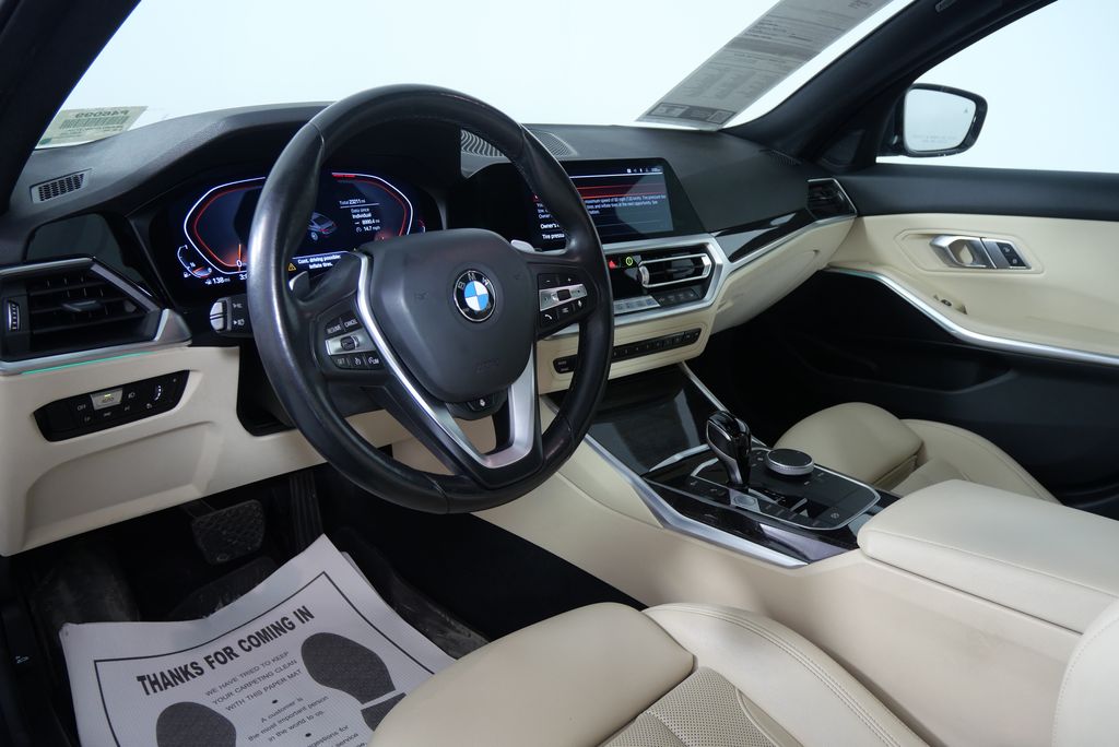 2022 BMW 3 Series 330i xDrive 12