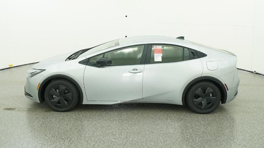 Thumbnail: 2026 Toyota Prius - 7