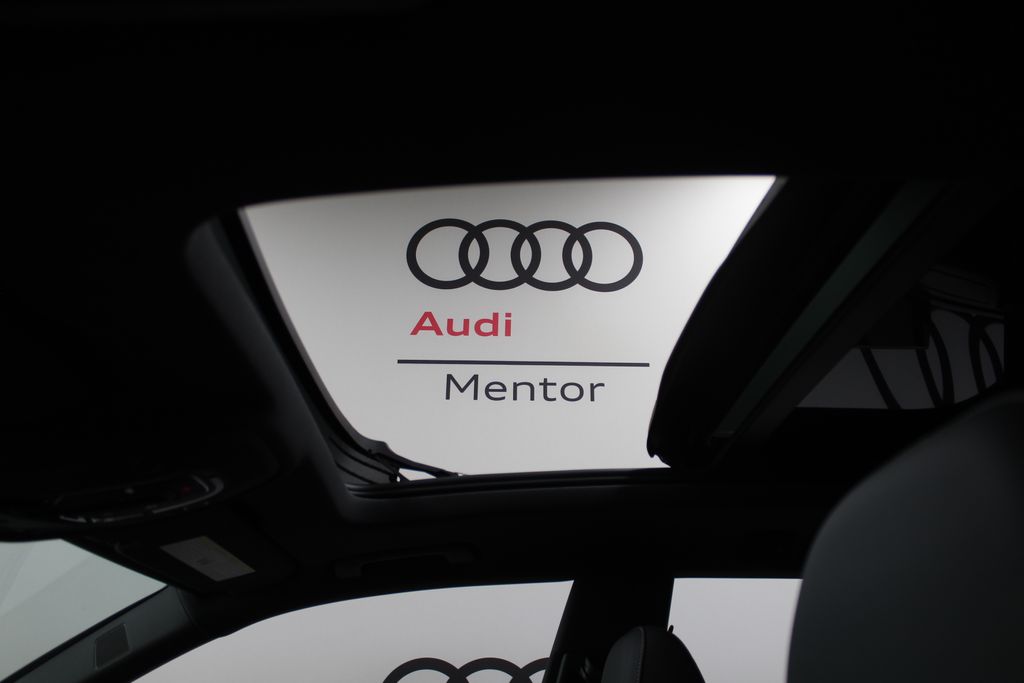 Thumbnail: 2026 Audi Q8 - 13