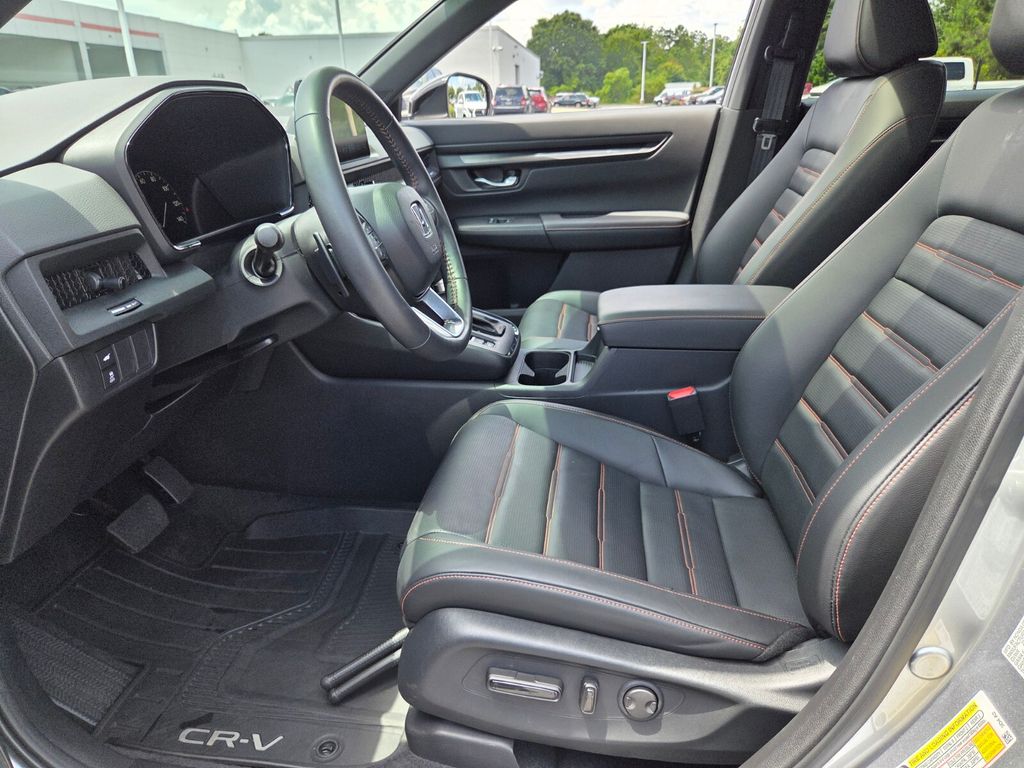 Used 2025 Honda CR-V Hybrid SUV