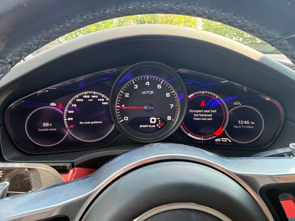 Thumbnail: 2023 Porsche Cayenne - 28