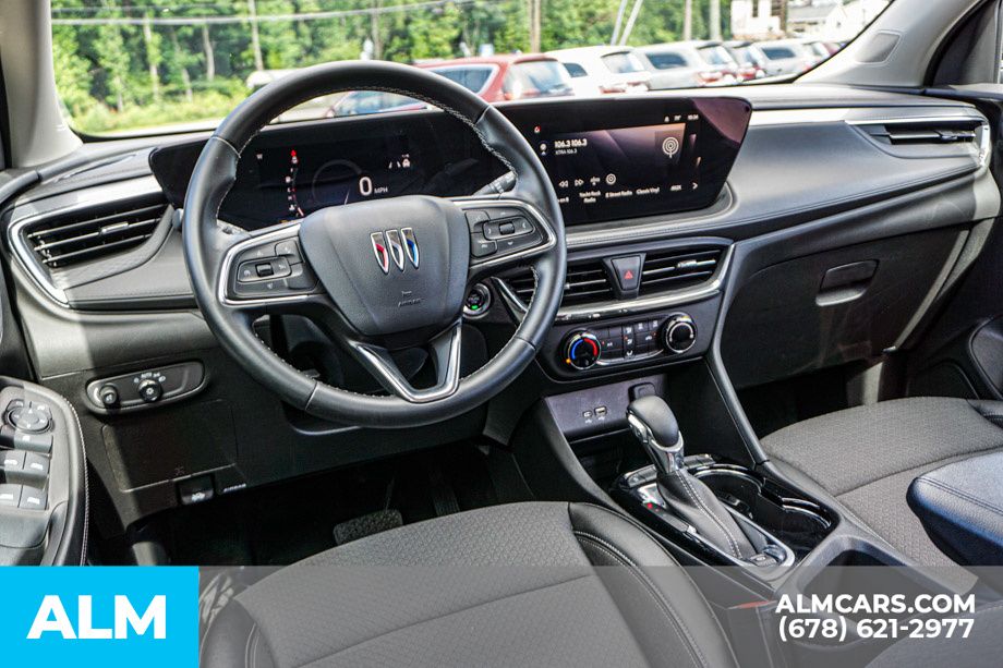 Used 2025 Black Buick Preferred image 27