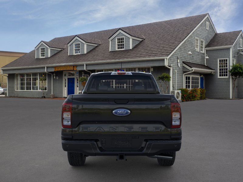 New 2025 Black Ford XL image 5
