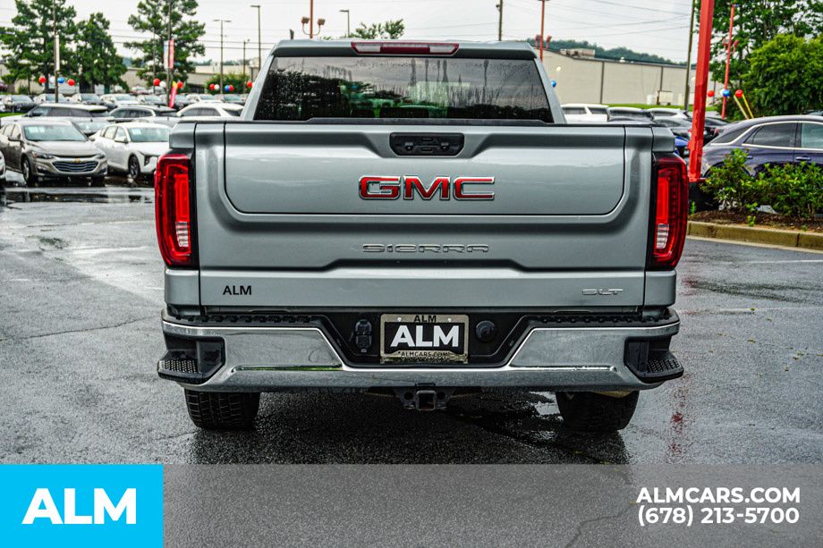 Used 2025 Silver GMC SLT image 10