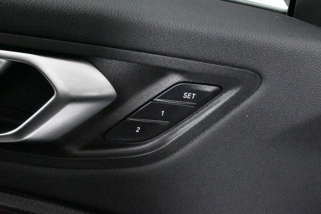 Thumbnail: 2024 BMW 2 Series - 29