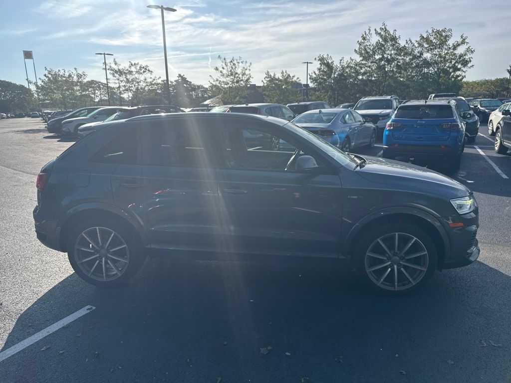 Used 2018 Gray Audi 2.0T Premium image 5
