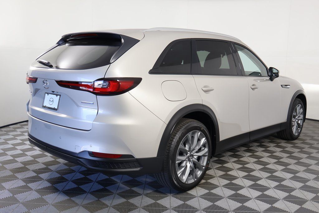 Thumbnail: 2026 Mazda CX-90 - 2