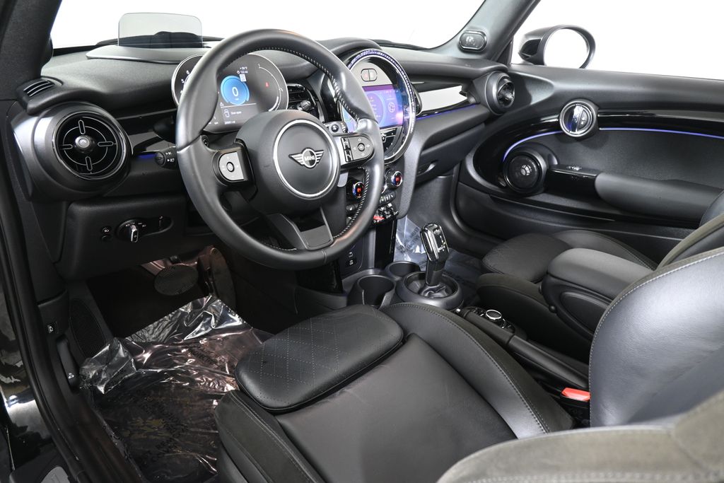 Thumbnail: 2023 MINI Cooper - 20