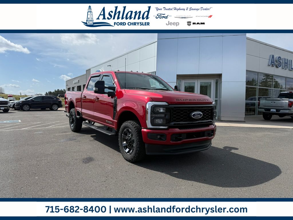 Rapid Red Metallic Tinted Clearcoat 2024 Ford F-250 Super Duty Lariat Crew Cab 4WD Pickup Truck Four-Wheel Drive Automatic