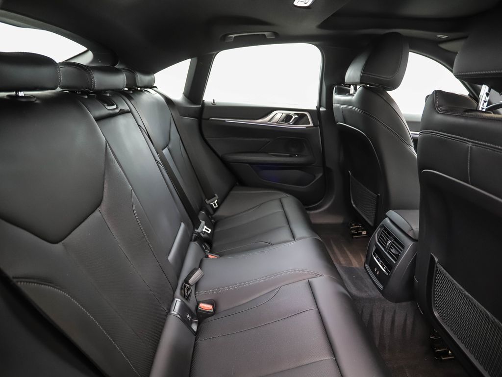 Thumbnail: 2023 BMW 4 Series - 27