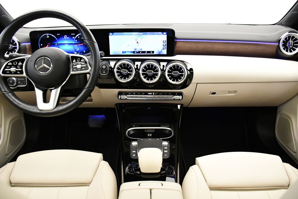 Thumbnail: 2023 Mercedes-Benz CLA - 18