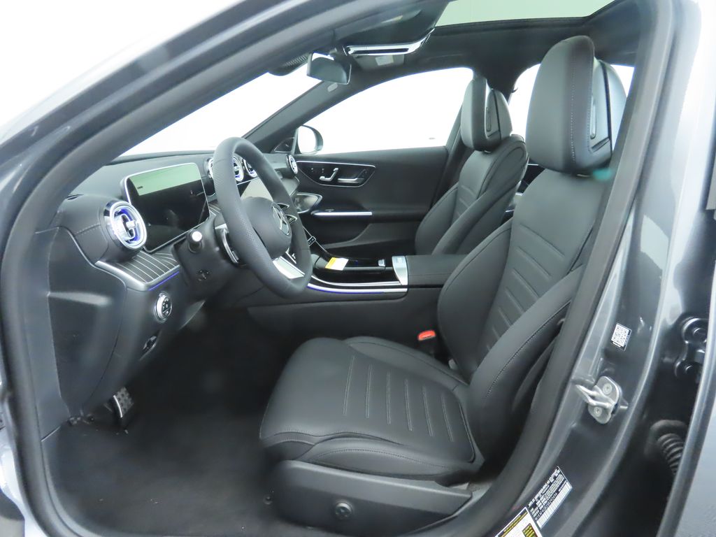 Thumbnail: 2025 Mercedes-Benz C-Class - 21