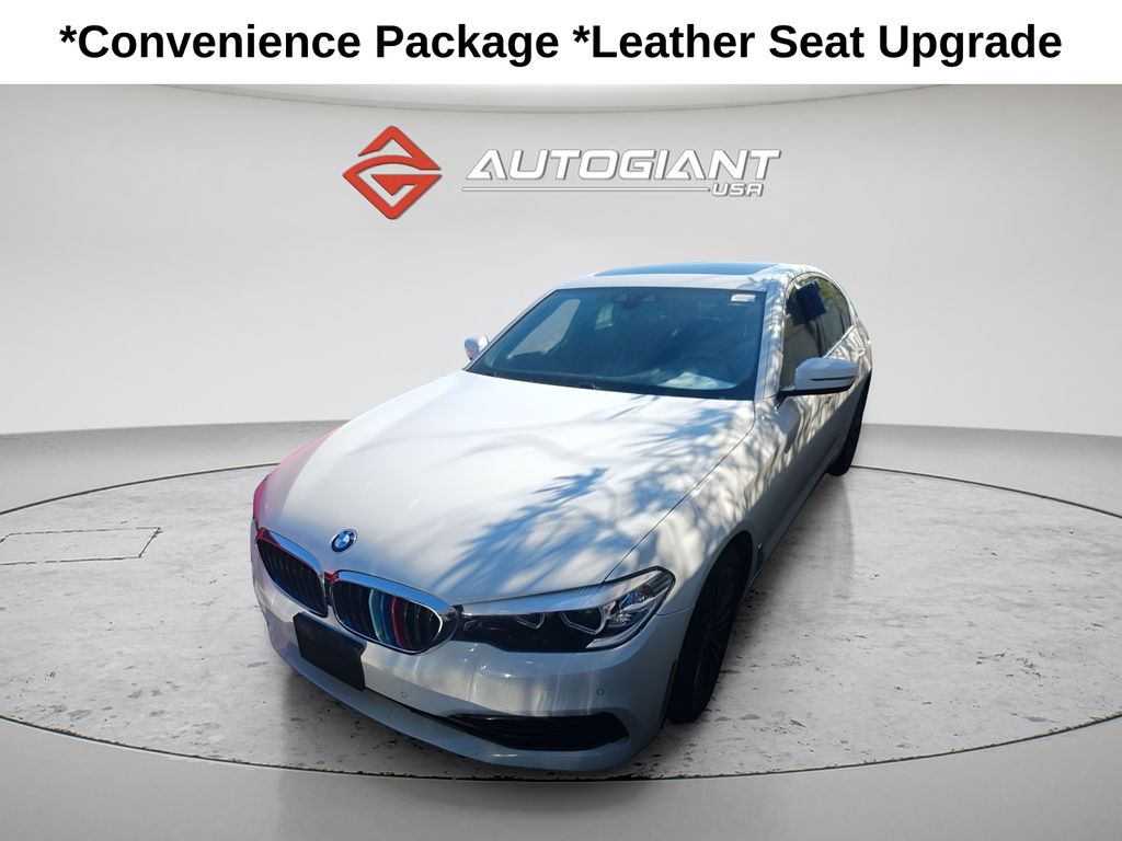 Alpine White 2019 BMW 5 Series 530i Sedan RWD Sedan Rear-Wheel Drive 8-Speed Automatic