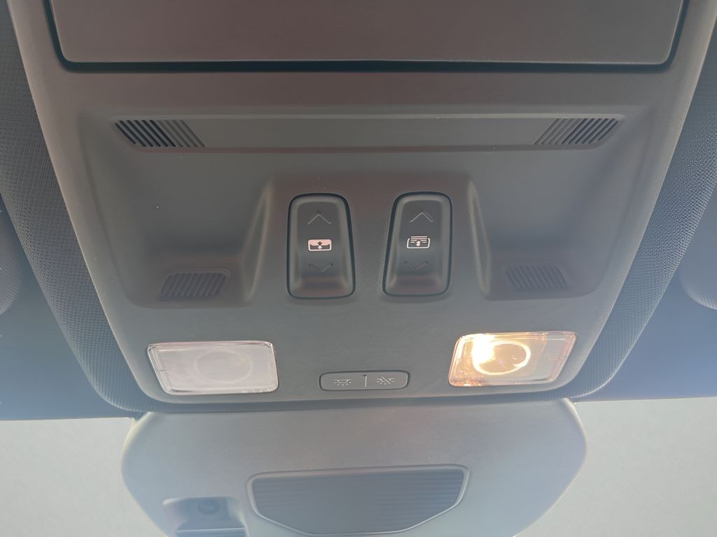 2025 Ford Escape Hybrid
