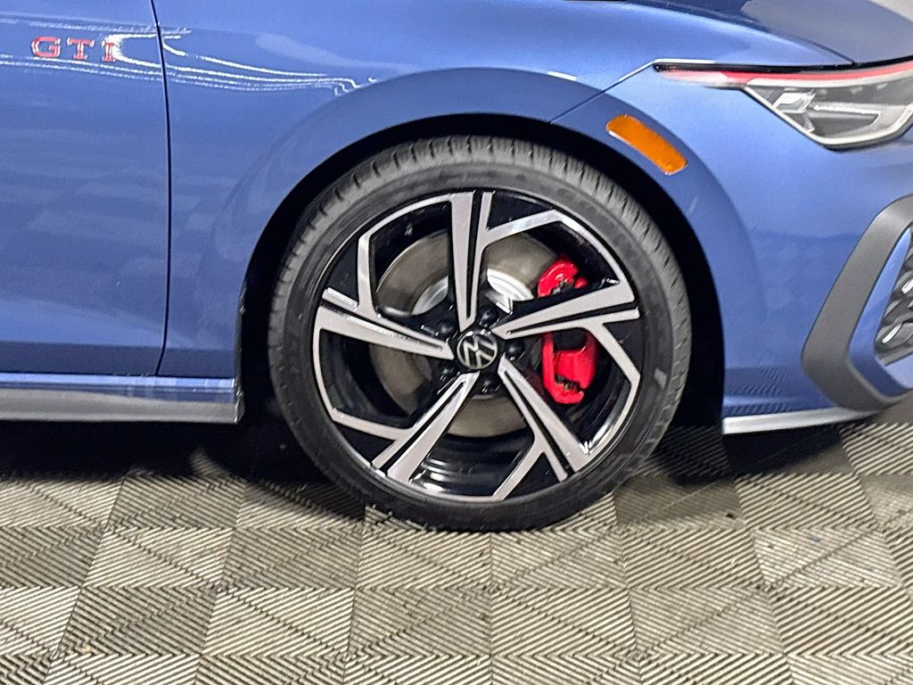 2025 Volkswagen Golf GTI 2.0T SE