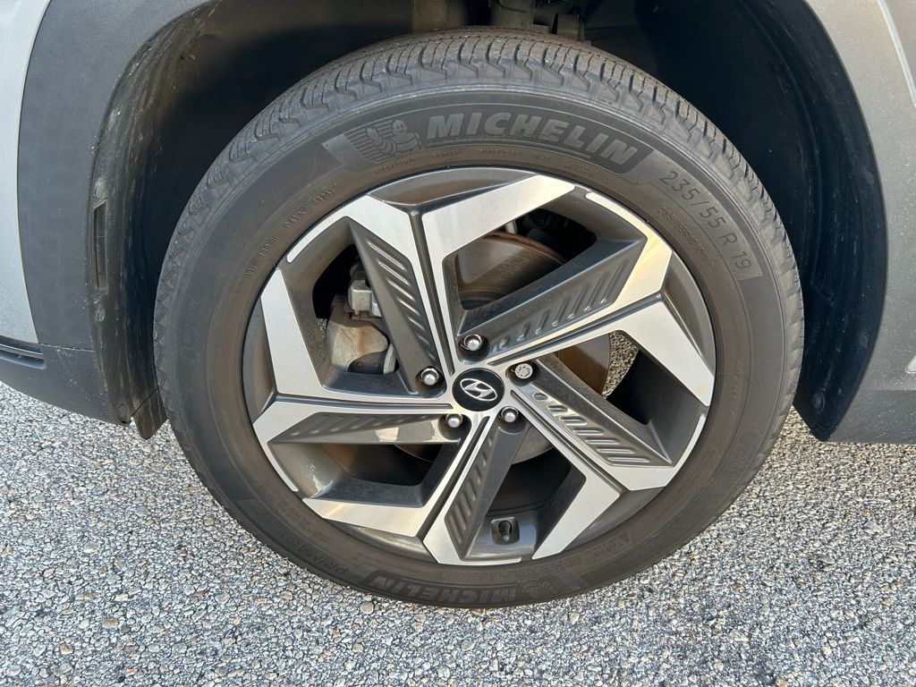 Thumbnail: 2023 Hyundai Tucson - 9