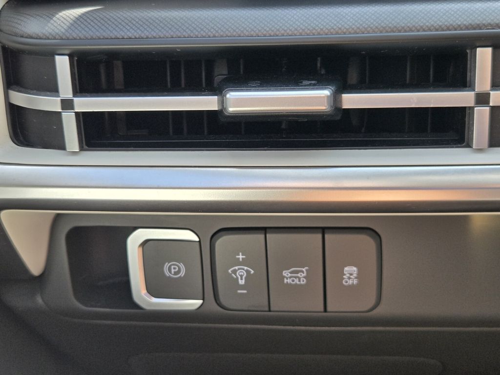 2025 Hyundai Santa Fe - $28,999