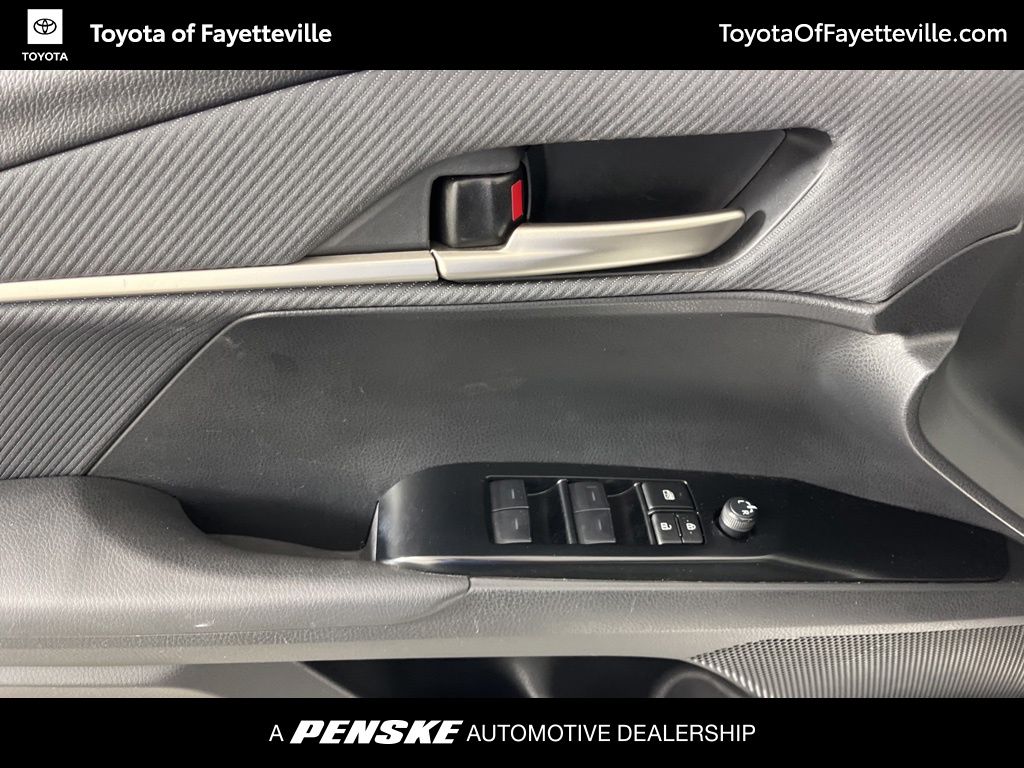 Thumbnail: 2025 Toyota Camry - 25