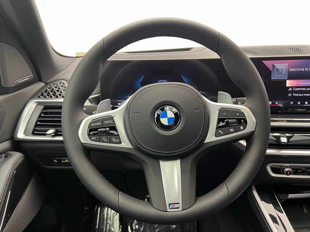 Thumbnail: 2026 BMW X5 - 17