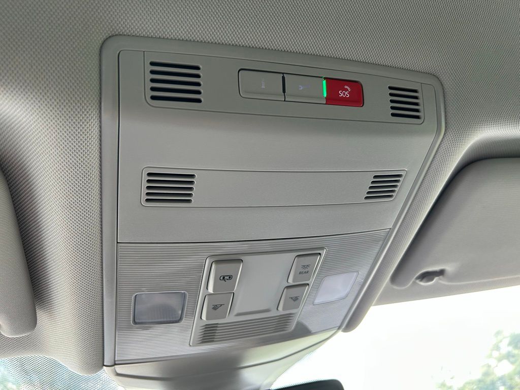 Thumbnail: 2023 Volkswagen Jetta - 29