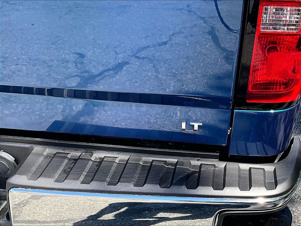 2019 Chevrolet Silverado 1500 LD — photo 28