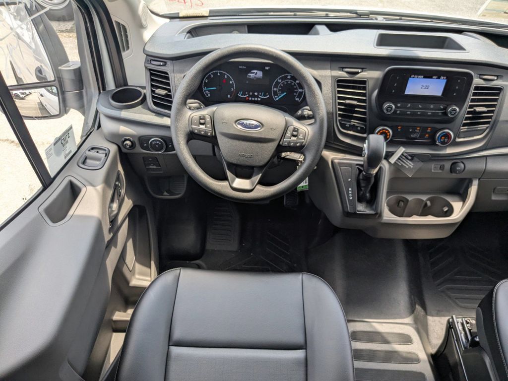 2025 Ford Transit 250