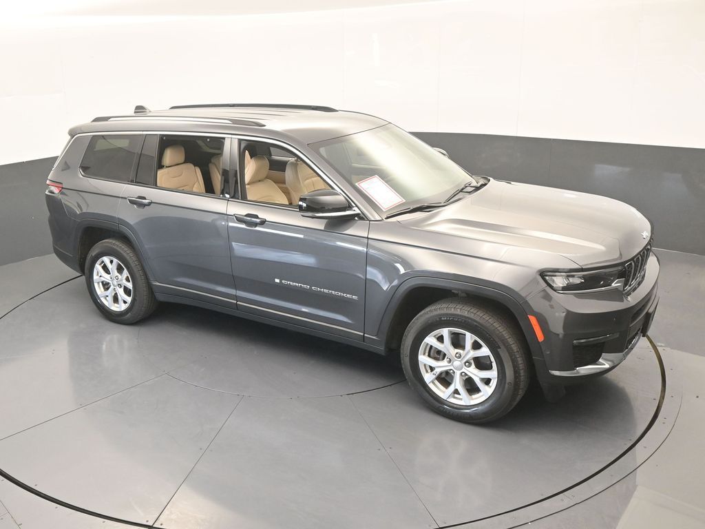 Used 2023 Baltic Gray Metallic Clearcoat Jeep Limited image 61