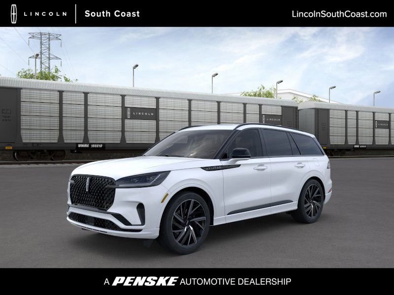 2025 Lincoln Aviator Black Label -
                Santa Ana, CA