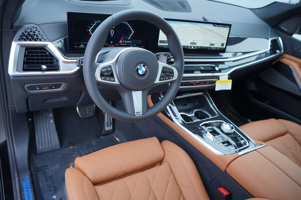 Thumbnail: 2026 BMW X7 - 12