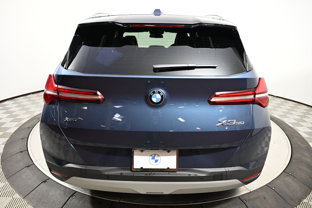 Thumbnail: 2026 BMW X3 - 4