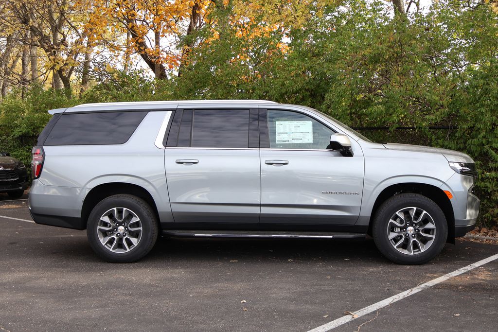 2024 Chevrolet Suburban LS 9