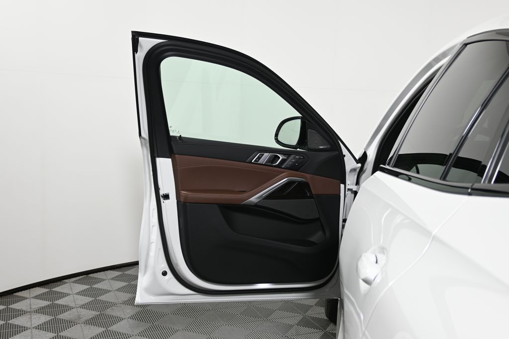 Thumbnail: 2026 BMW X6 - 28