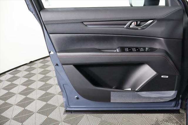 Thumbnail: 2025 Mazda CX-5 - 7