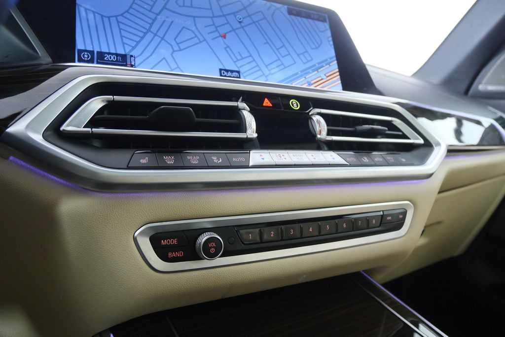 Thumbnail: 2021 BMW X5 - 24