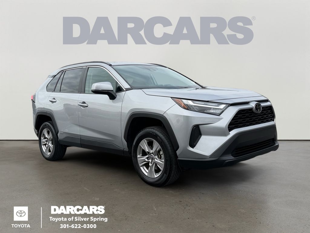 2025 Toyota RAV4 Hybrid XLE AWD