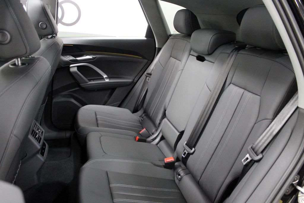 2025 Audi Q5 Premium 32
