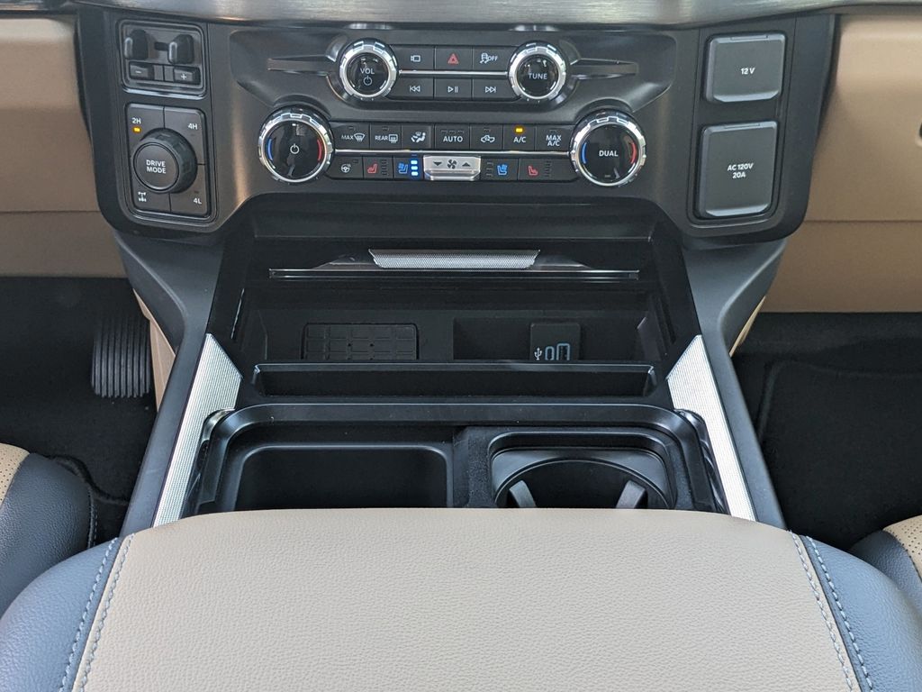 2025 Ford F-250 Super Duty Lariat