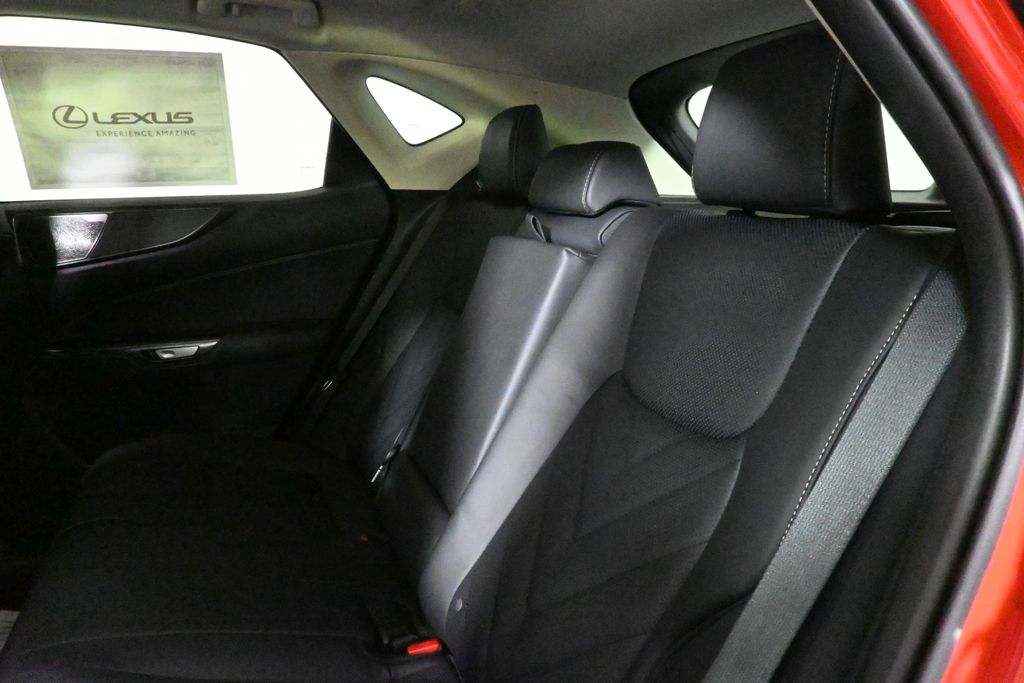 2025 Lexus NX 350 Luxury 4