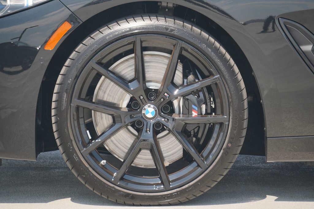 Thumbnail: 2026 BMW 8 Series - 5