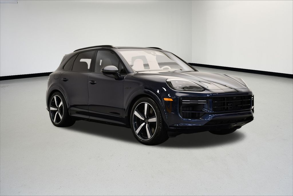 Thumbnail: 2026 Porsche Cayenne - 9