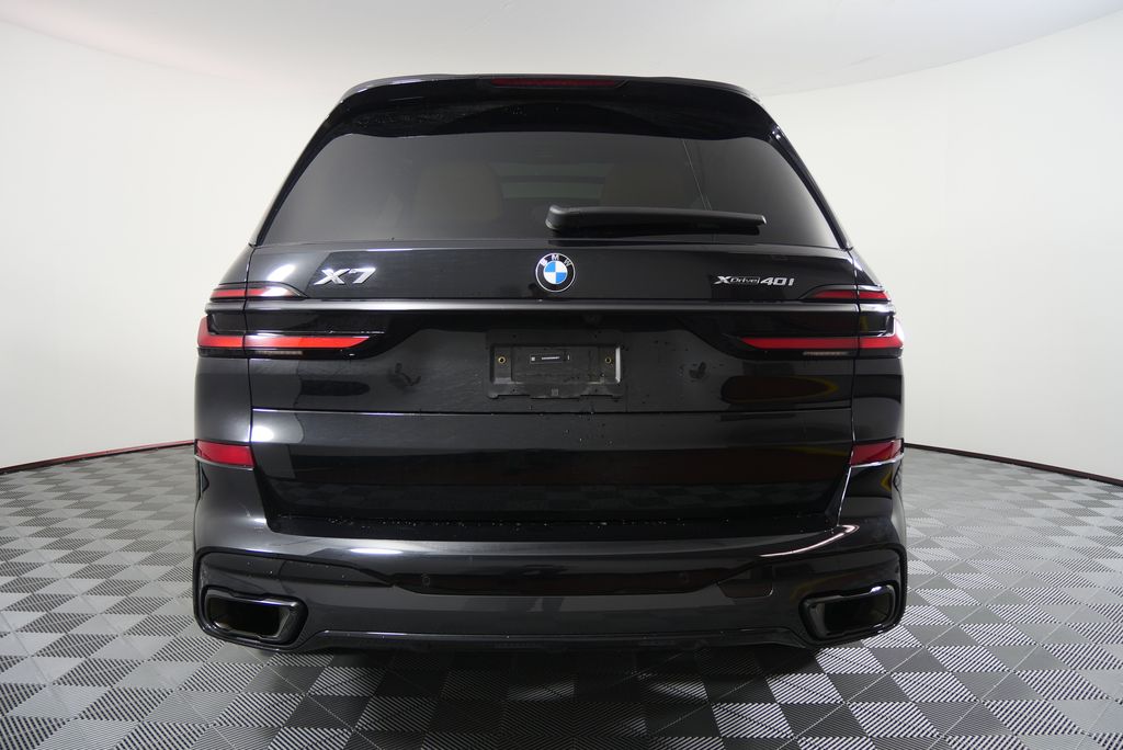 2025 BMW X7 xDrive40i 4