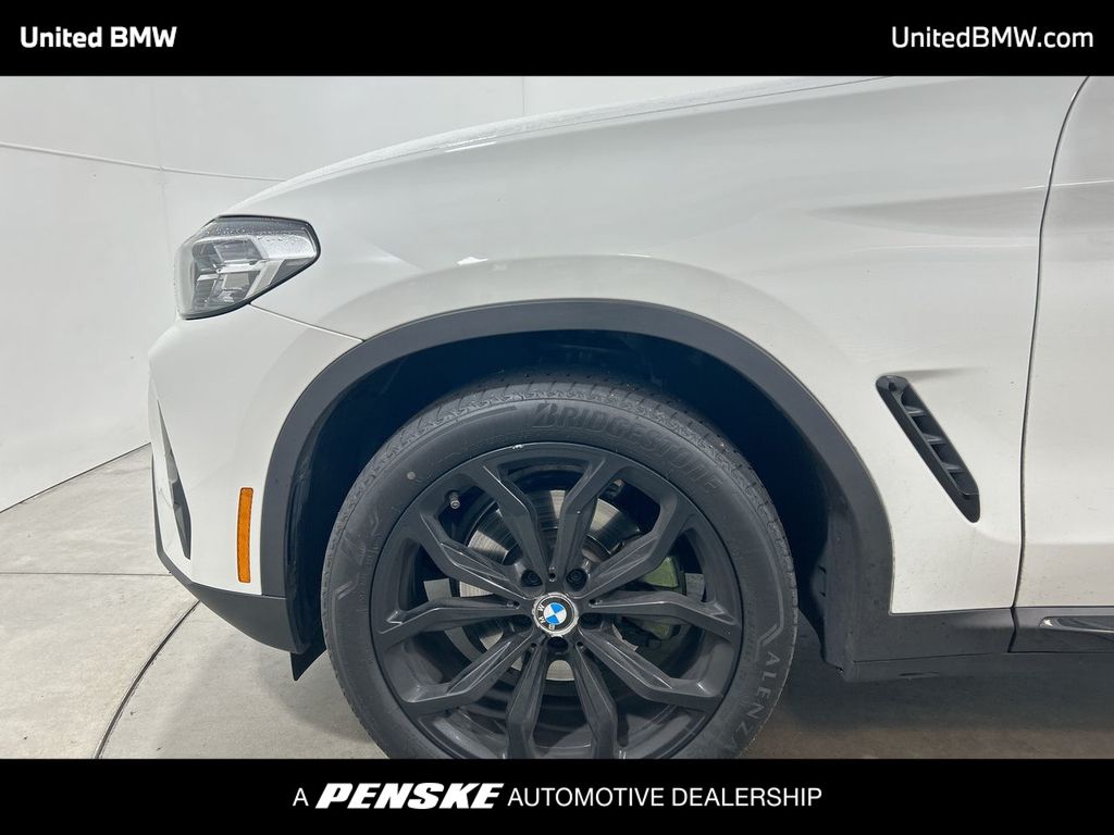 2023 BMW X4 xDrive30i 10