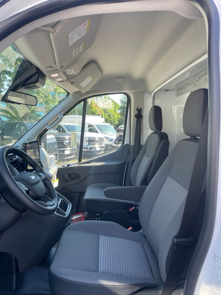 2026 Ford Transit-350 Cutaway 