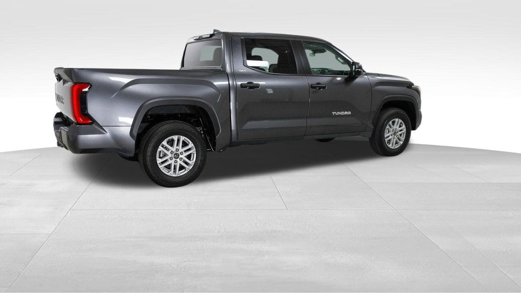 2024 Toyota Tundra SR5 7