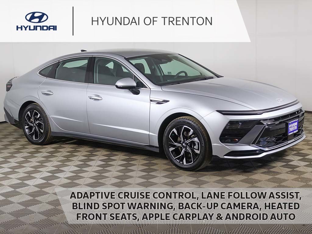 Aero Silver 2024 Hyundai Sonata Sedan Front-Wheel Drive 8-Speed Automatic