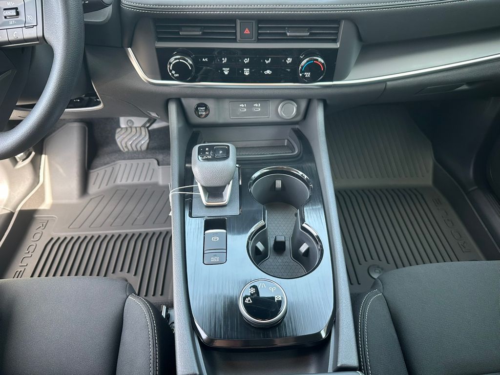 2025 Nissan Rogue S