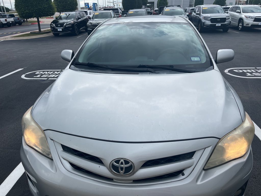 2012 Toyota Corolla LE 2