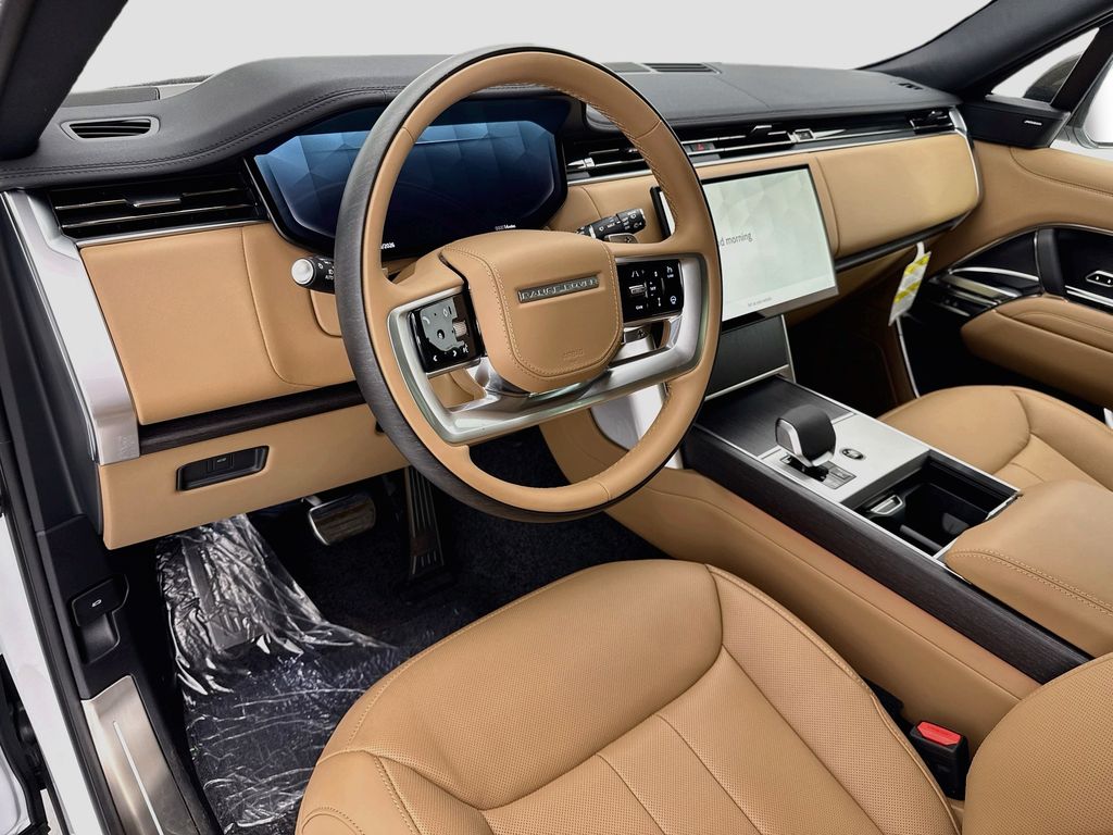 Thumbnail: 2026 Land Rover Range Rover - 9